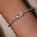 Brazalete con hebilla de amor infinito