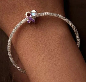 Charm fijo corazón con moño fuerza y fé