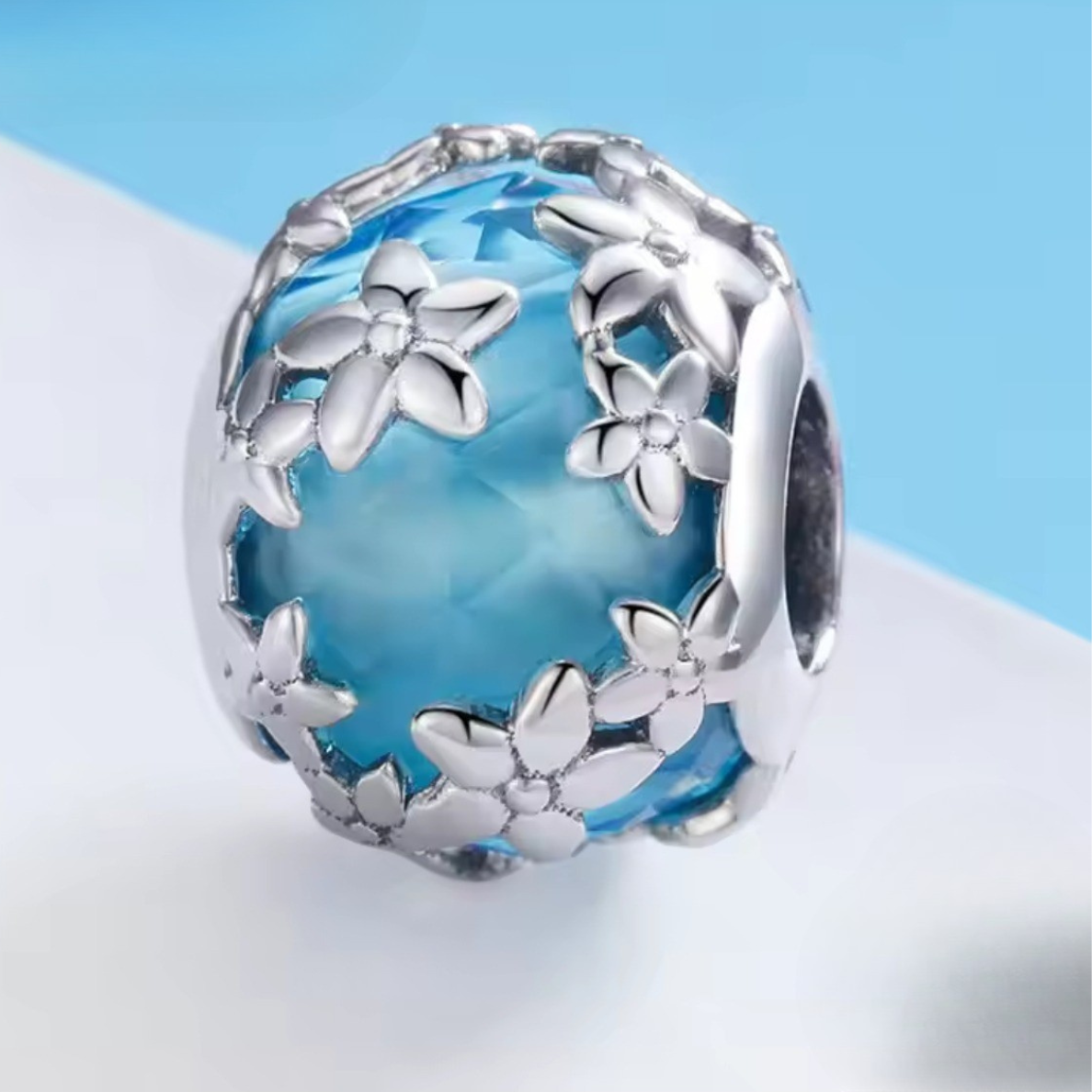 Charm flores en azul