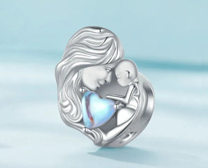 Charm fijo Abrazo madre e hijo