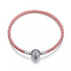 Brazalete de cuero rosa con pavés